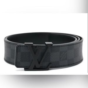Louis Vuitton belt